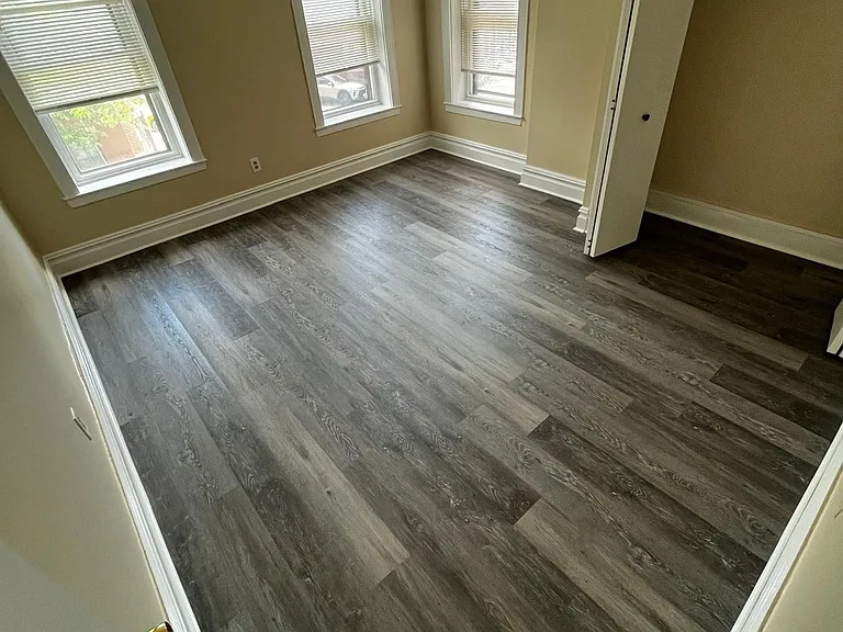 28 Beacon St #2U — Photo 4