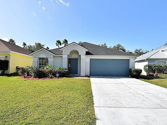 2nd image of 788 NW Waterlily Pl