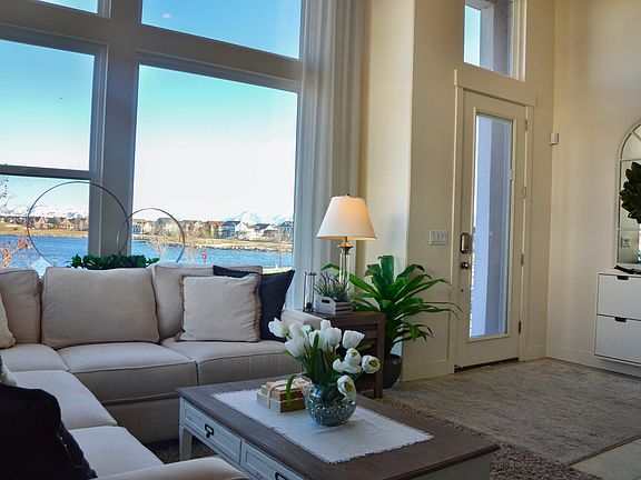 Large windows brighten up your living room.