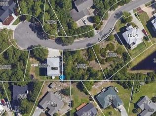 1022 Bennet Ln, Carolina Beach, NC 28428