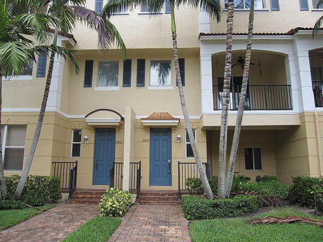 1st image of 2863 S Oasis Dr