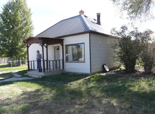 243 N Water St, Arco, ID 83213