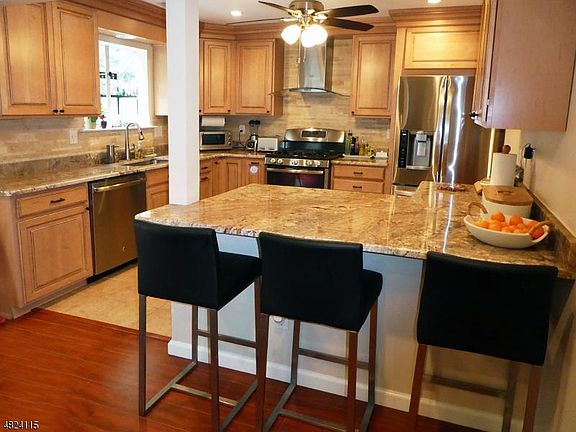 5th image of 149 Nantwich Ct