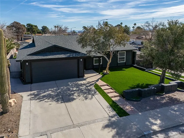 4578 Churchfield Cir — Photo 4