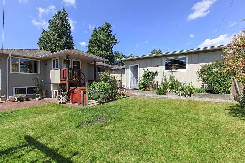 Burnaby House for rent - 3 Bedrooms — photo 5
