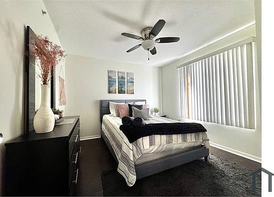 2nd image of 407 Villa Cir