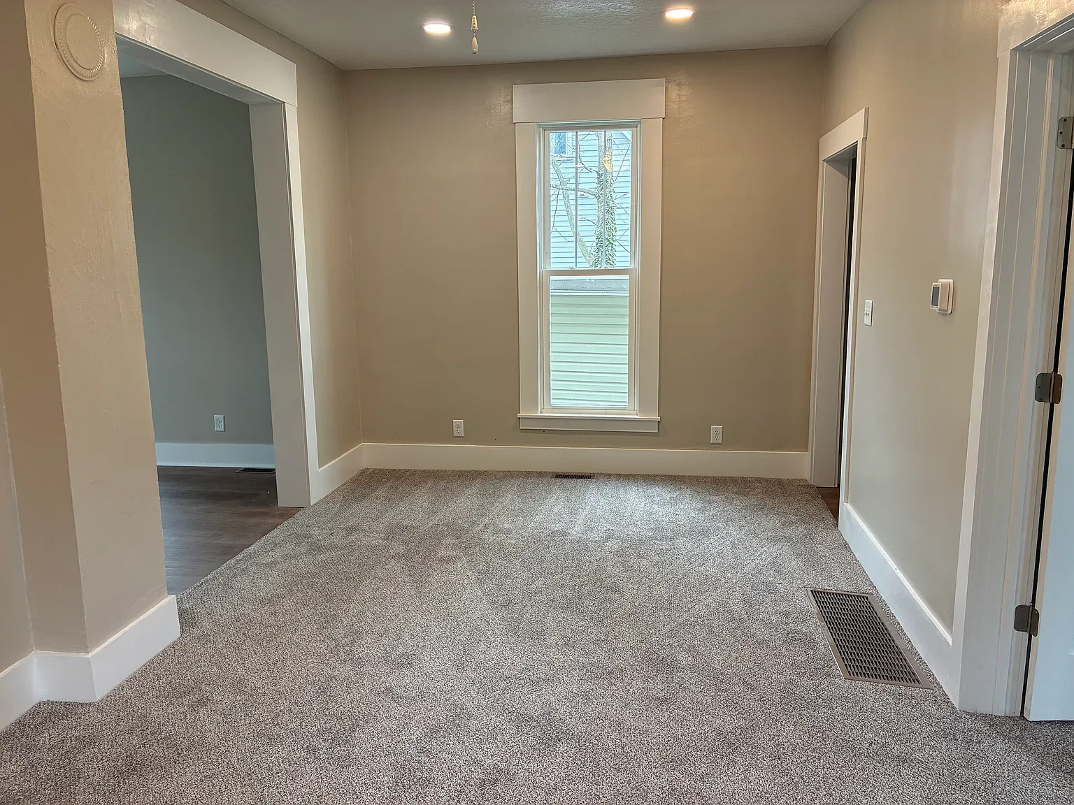 363 E Main St — Photo 2