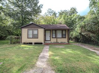 3051 W Crockett St, Beaumont, TX 77701