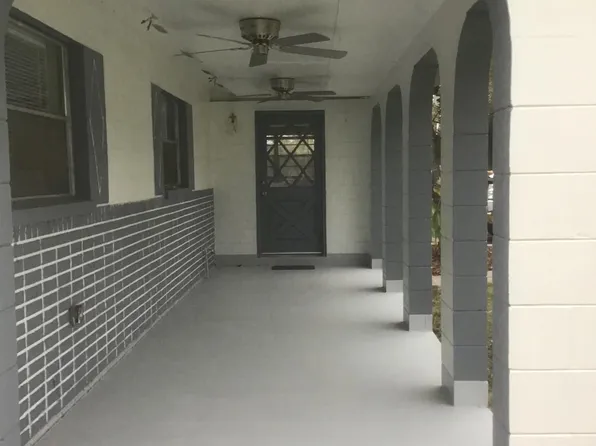 141 W Connecticut Ave, Edgewater, FL 32132