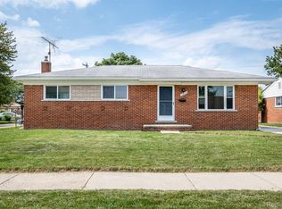 28133 Malvina Dr, Warren, MI 48088