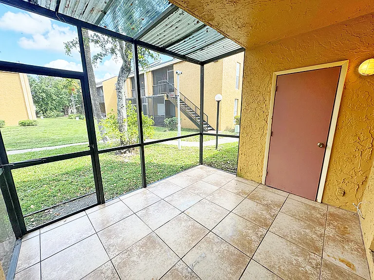 4447 Treehouse Ln #17C — Photo 13
