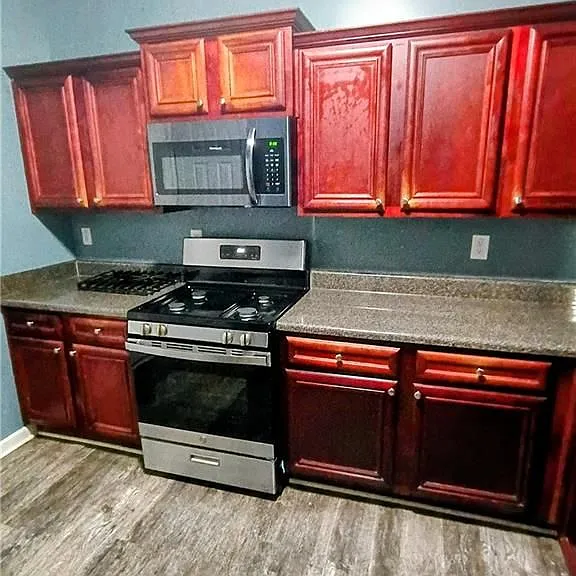 325 Barshay Dr — Photo 5