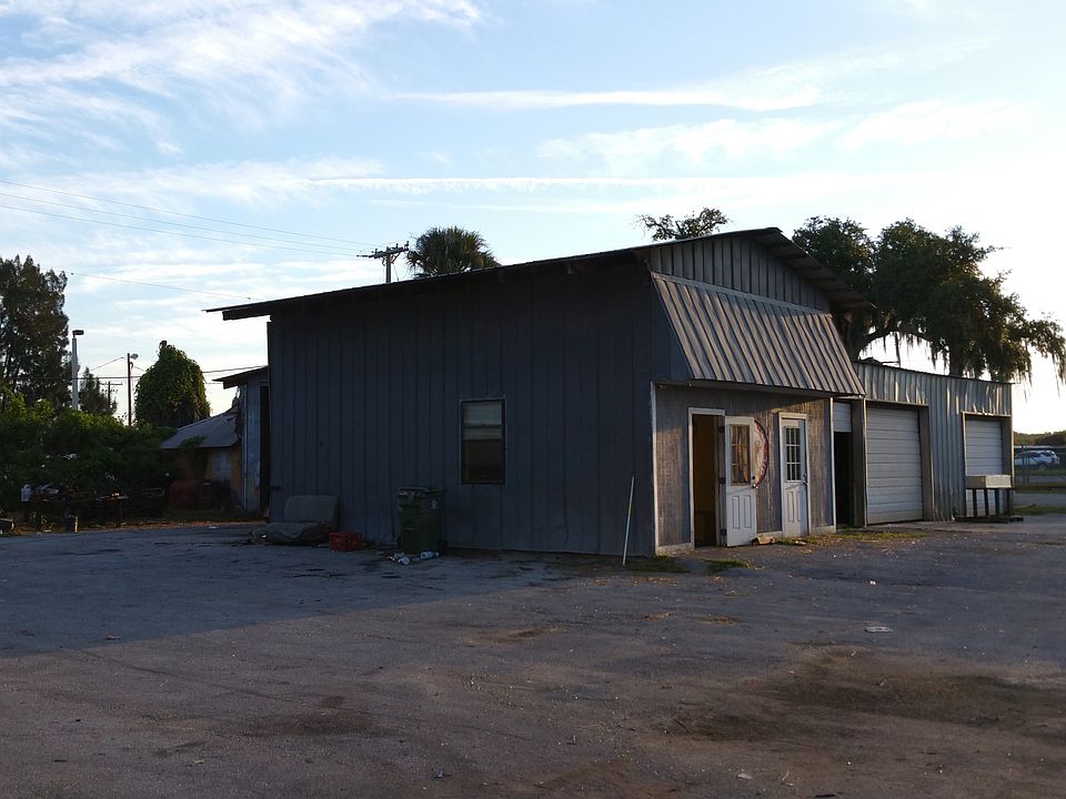 2nd image of 4917 S 50th St