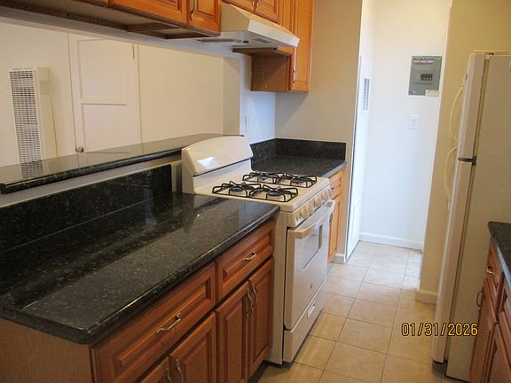 5th image of 1400 5th St #1400A
