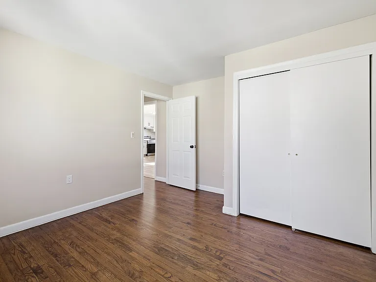 30 Garden St — Photo 12
