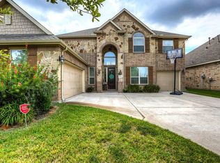 14826 Bronze Finch Dr, Cypress, TX 77433