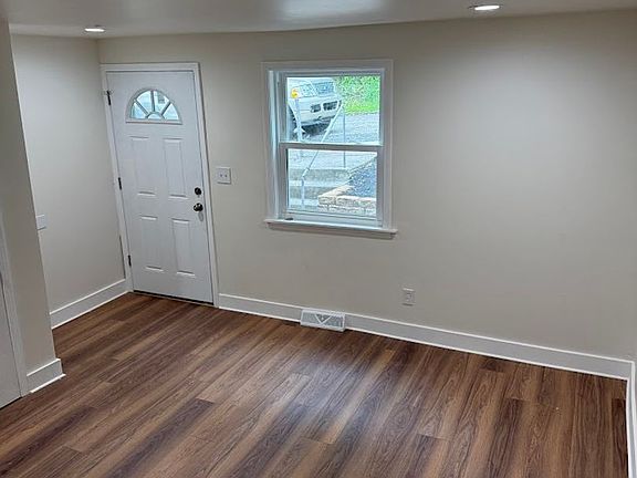 4th image of 420 Tintsman Ave #A