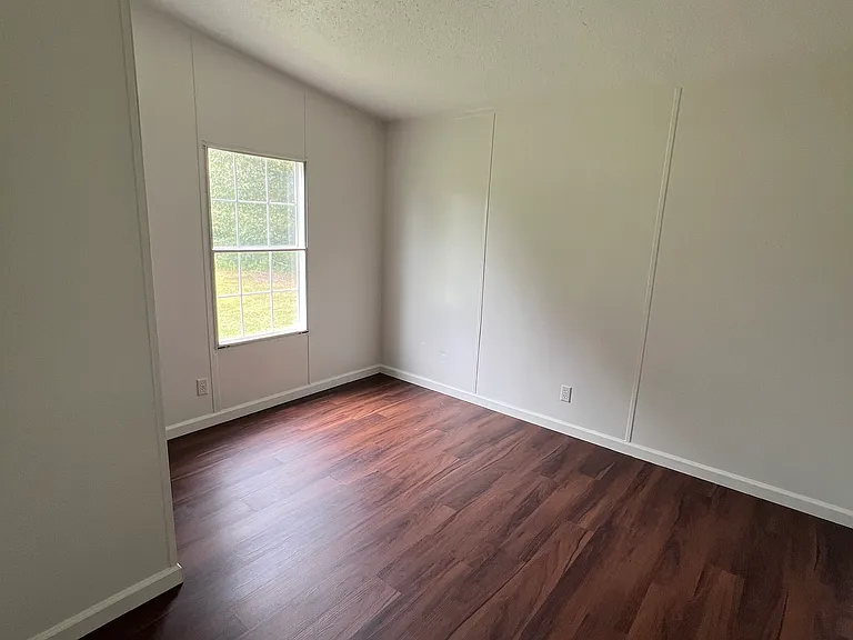 515 County Road 4108 — Photo 8