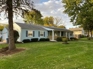 1903 Alder Ln, Champaign, IL 61821