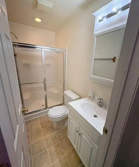 330 E Philadelphia Ave — Photo 3