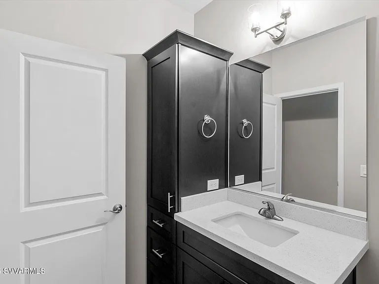 720 E Mingus Ave #15 — Photo 33