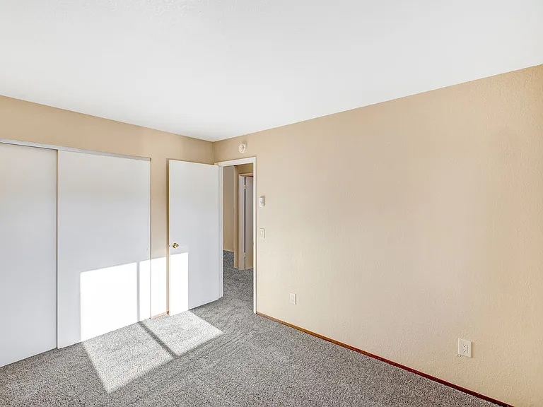 3330 Del Monte Blvd — Photo 16