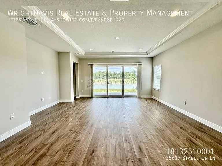 35617 Stapleton St — Photo 7