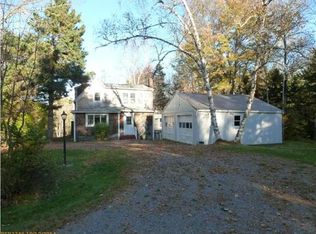 19 Huckins Cove Rd, Calais, ME 04619