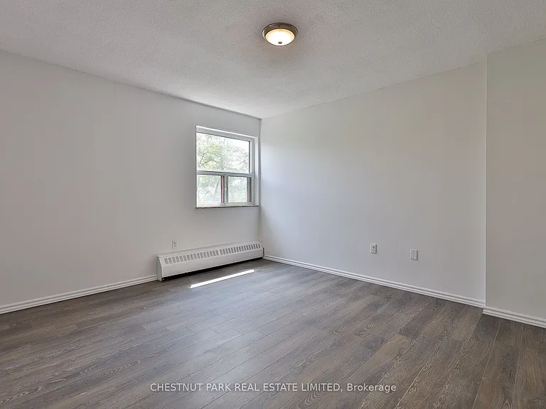 900 Glen St #512 — Photo 21