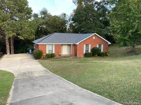 146 Guilford Ln, Prattville, AL 36066
