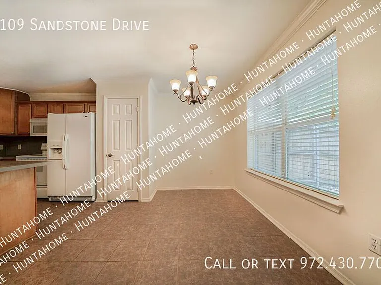 2109 Sandstone Dr — Photo 16