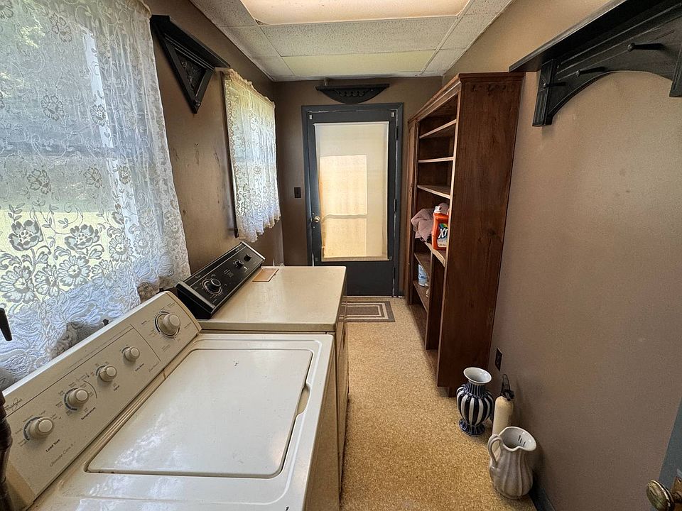 28th image of this home