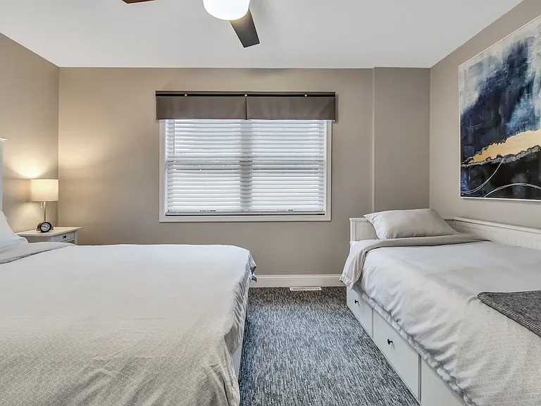 351 Connecticut St — Photo 16