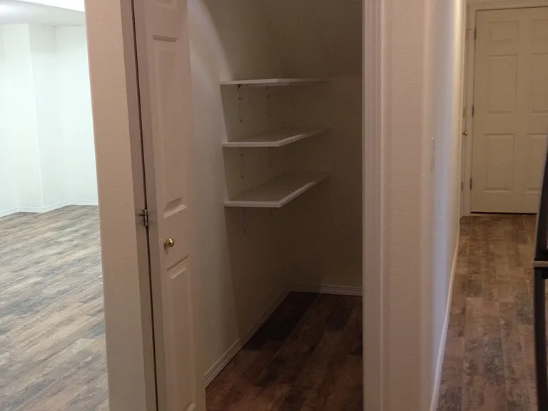 2140 SW 35th Pl #1 — Photo 11