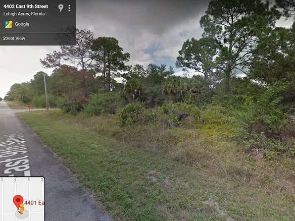 4401 E 9th St, Lehigh Acres, FL 33972