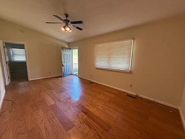 3734 SE School Rd — Photo 5