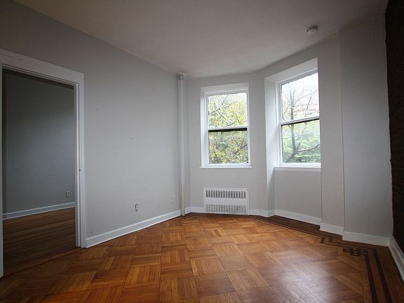 2nd image of 217 Saint Johns Pl APT 2A
