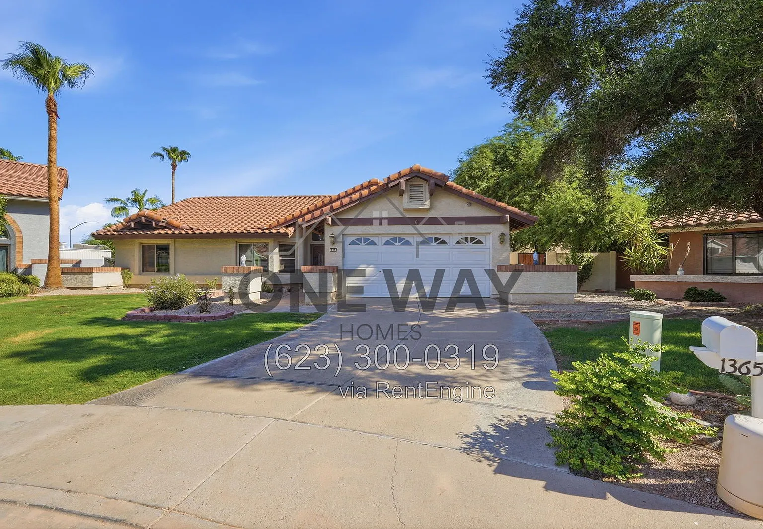 3 bed, 2.0 bath, 1892 sqft, $2,595 — Photo 2