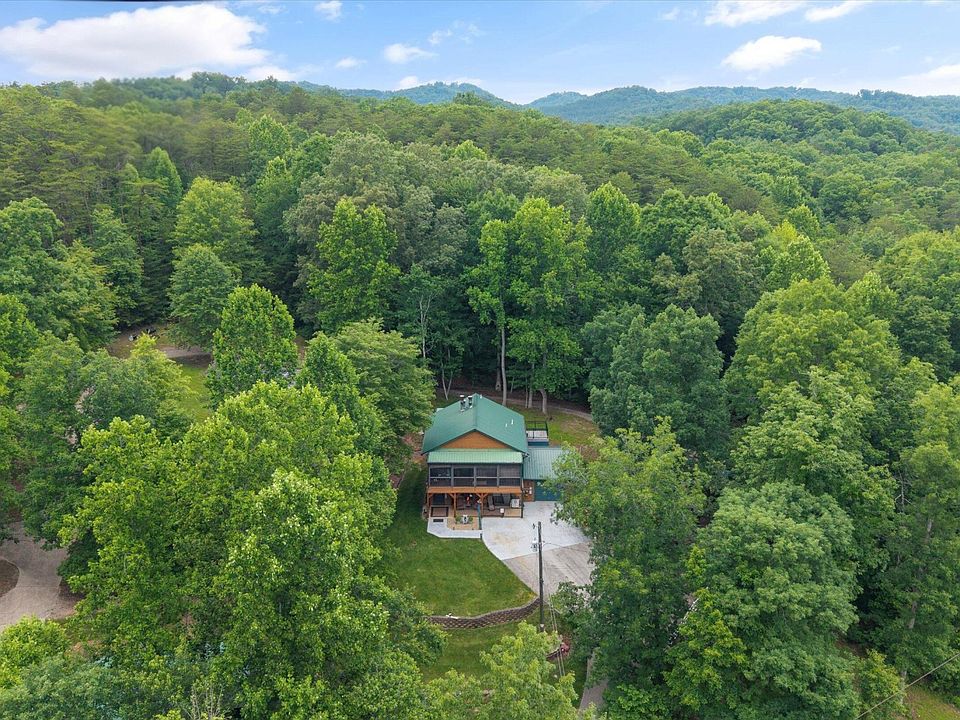 1st image of 4349 Calderwood Hwy