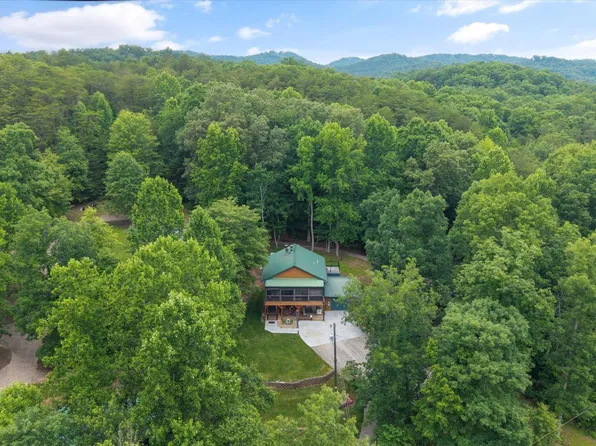 4349 Calderwood Hwy, Maryville, TN 37801