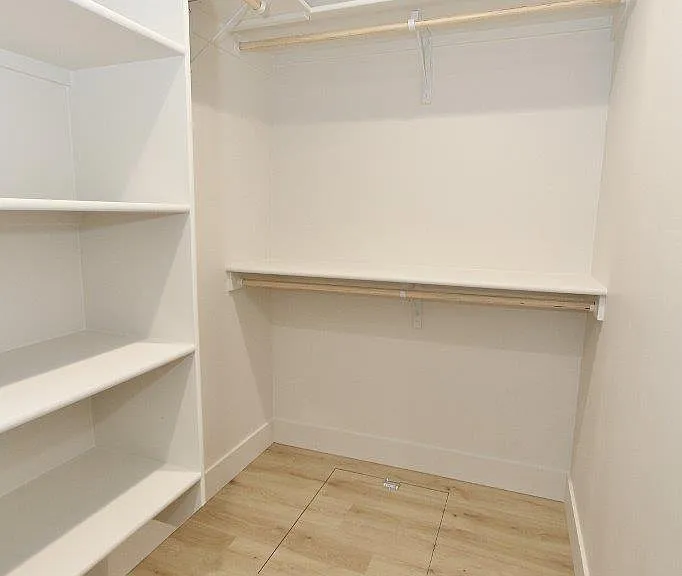 1115 S Commercial Ave #2 — Photo 15