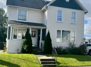 34 Pulaski St, Auburn, NY 13021