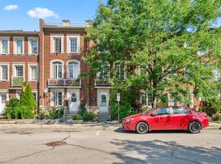 8 Jim Baird Mews, Toronto, ON M3L0C6