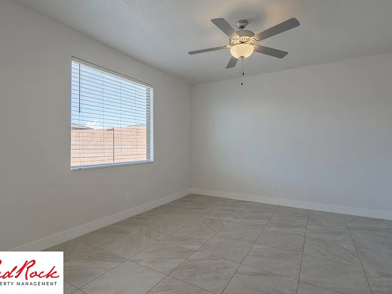 1005 N Tortoise Rock Dr #17 — Photo 15