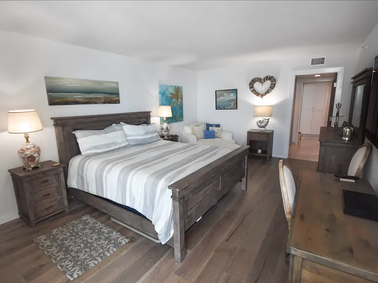 1780 Avenida Del Mundo #905 — Photo 10