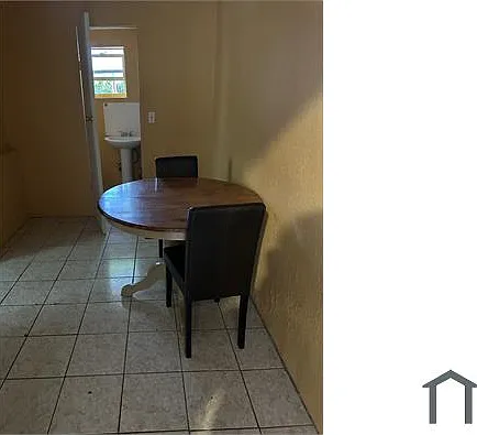 1171 Iroquis Ave — Photo 1