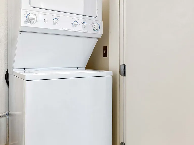 Washer/Dryer