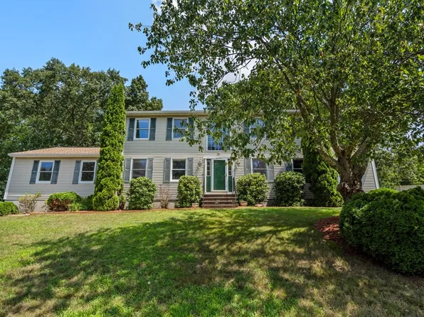 3 Cormier Cir, Milford, MA 01757