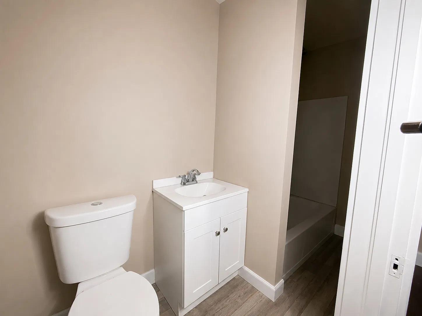 2 bed, 900 sqft, $1,195 — Photo 2