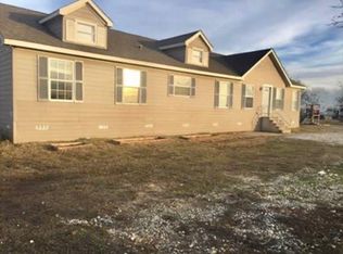 4162 C E Howard Rd, Ponder, TX 76259